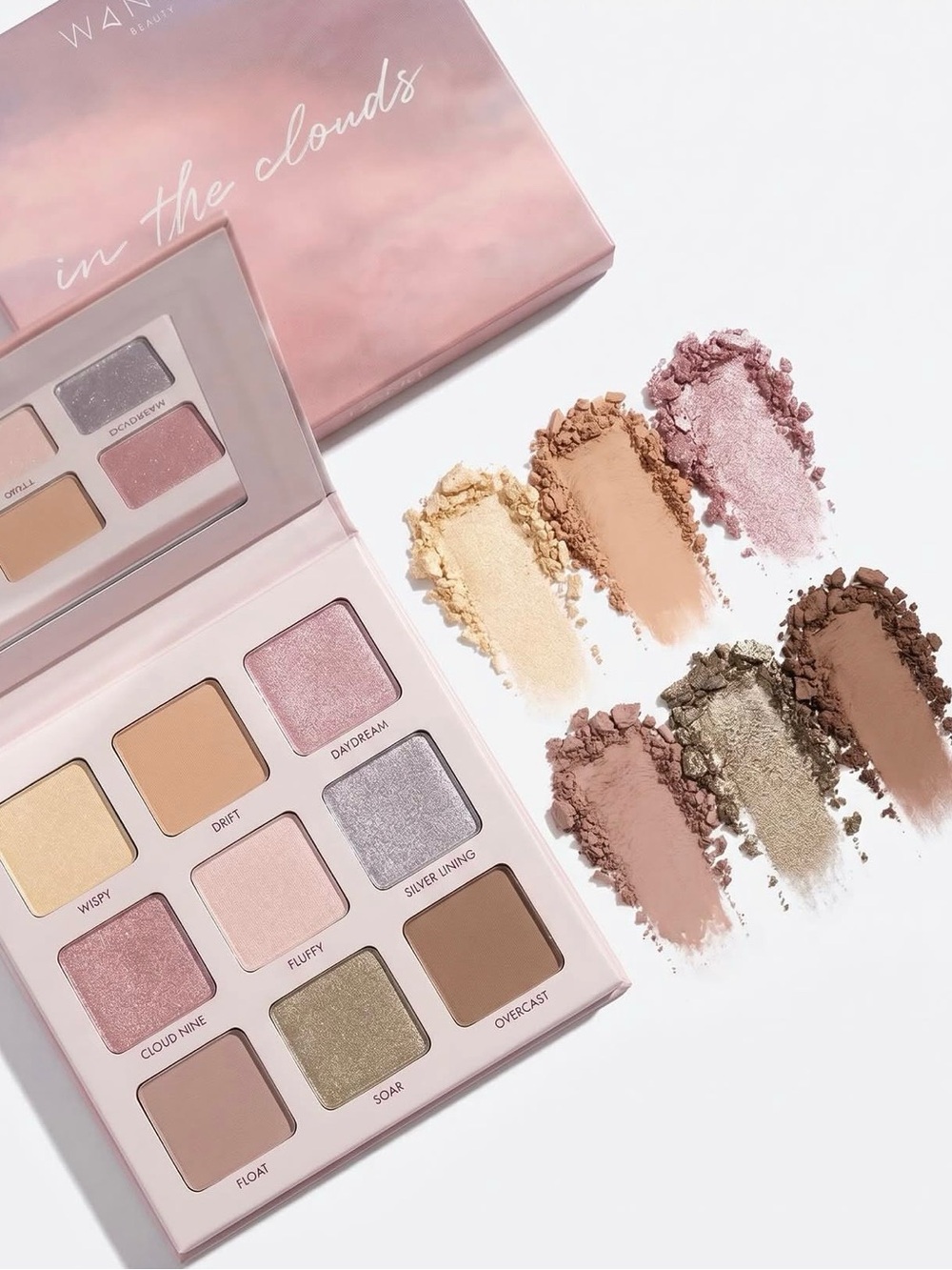 Wander Beauty In The Clouds Eyeshadow Palette